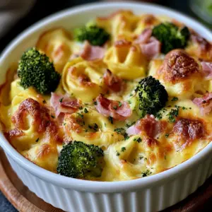 Herzhafter Tortellini Auflauf mit Schinken und Brokkoli – Einfaches Rezept für die ganze Familie!